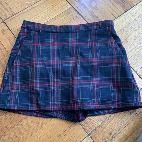 FOREVER 21 PLAID MINI SKIRT - Picture 1 of 2